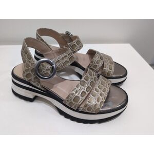 Luca Grossi Women's Leather Green Embossed Ankle Strap Sport Sandals Size 7